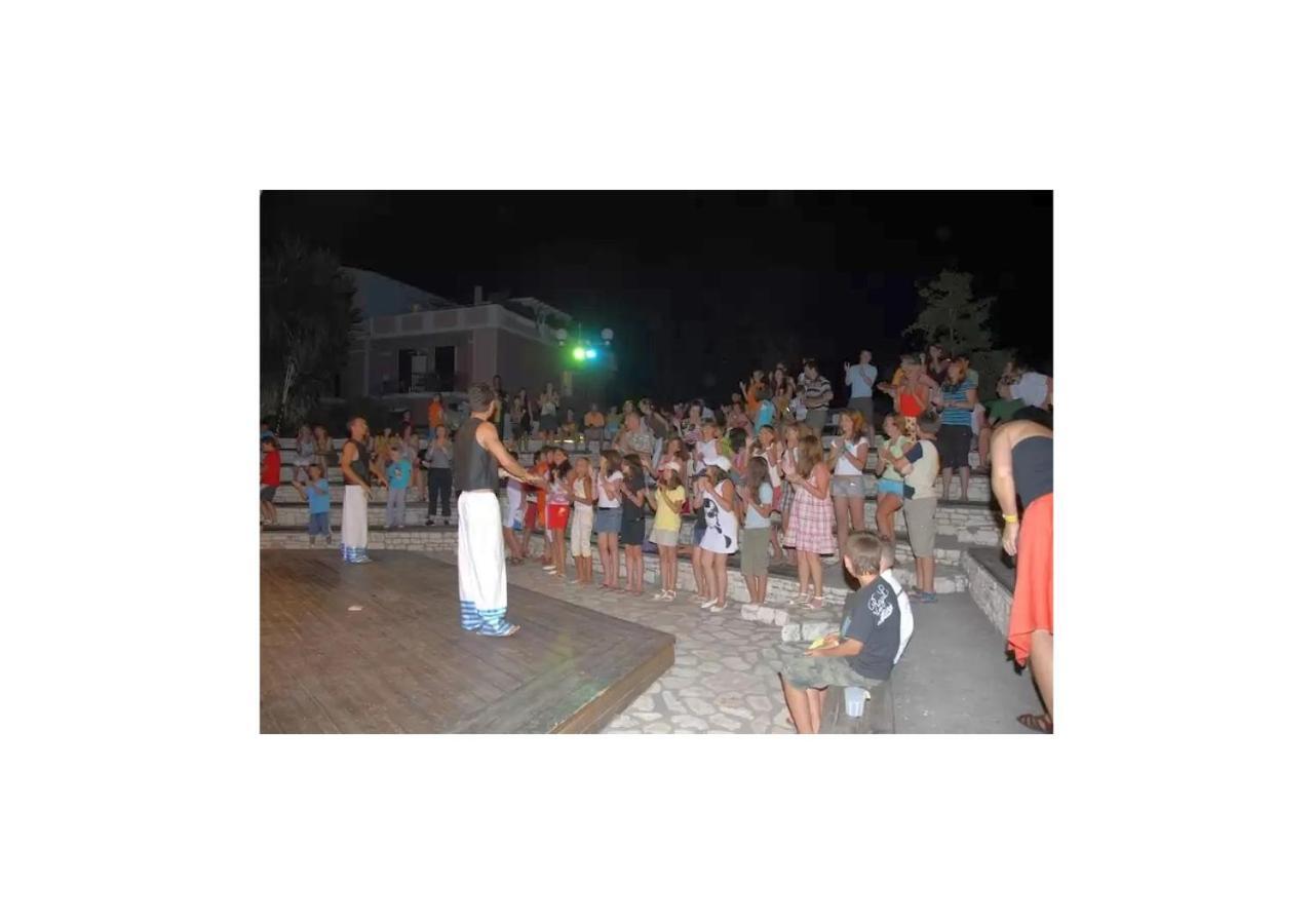 Hotel Ionian Princess Acharavi  Exterior foto
